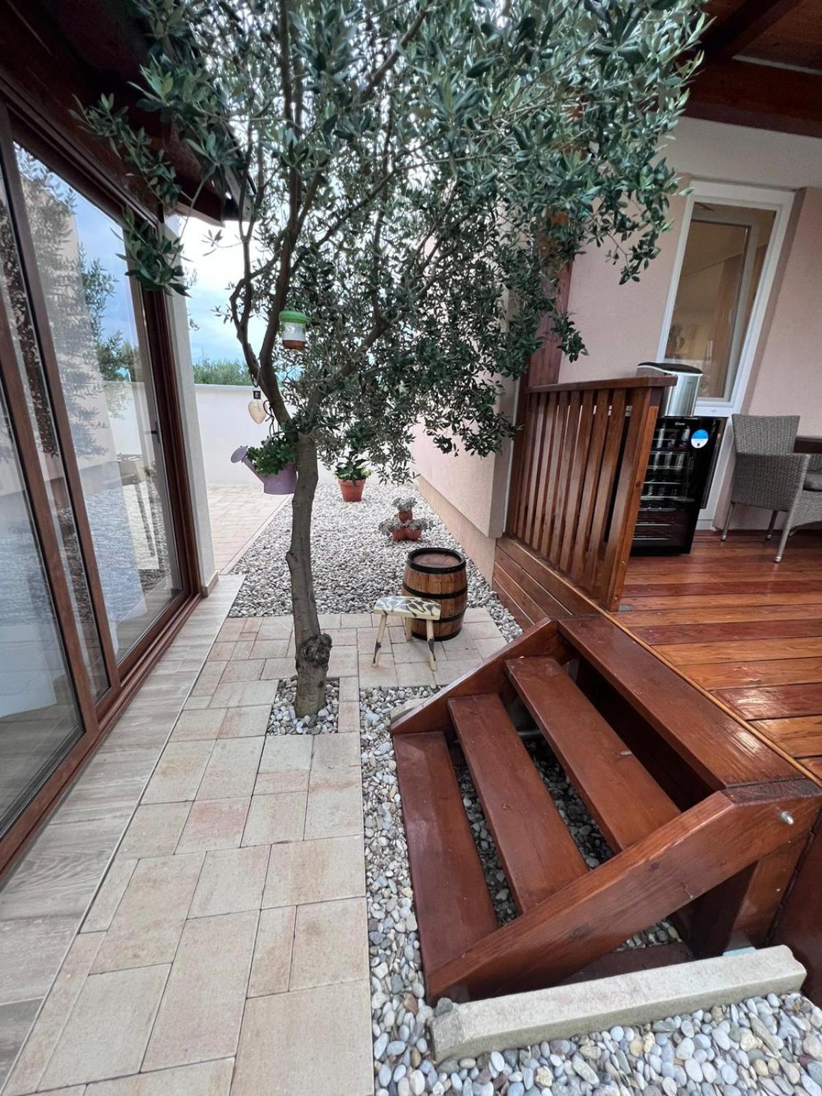 Mobile House F&L Villa Biograd Na Moru Eksteriør billede
