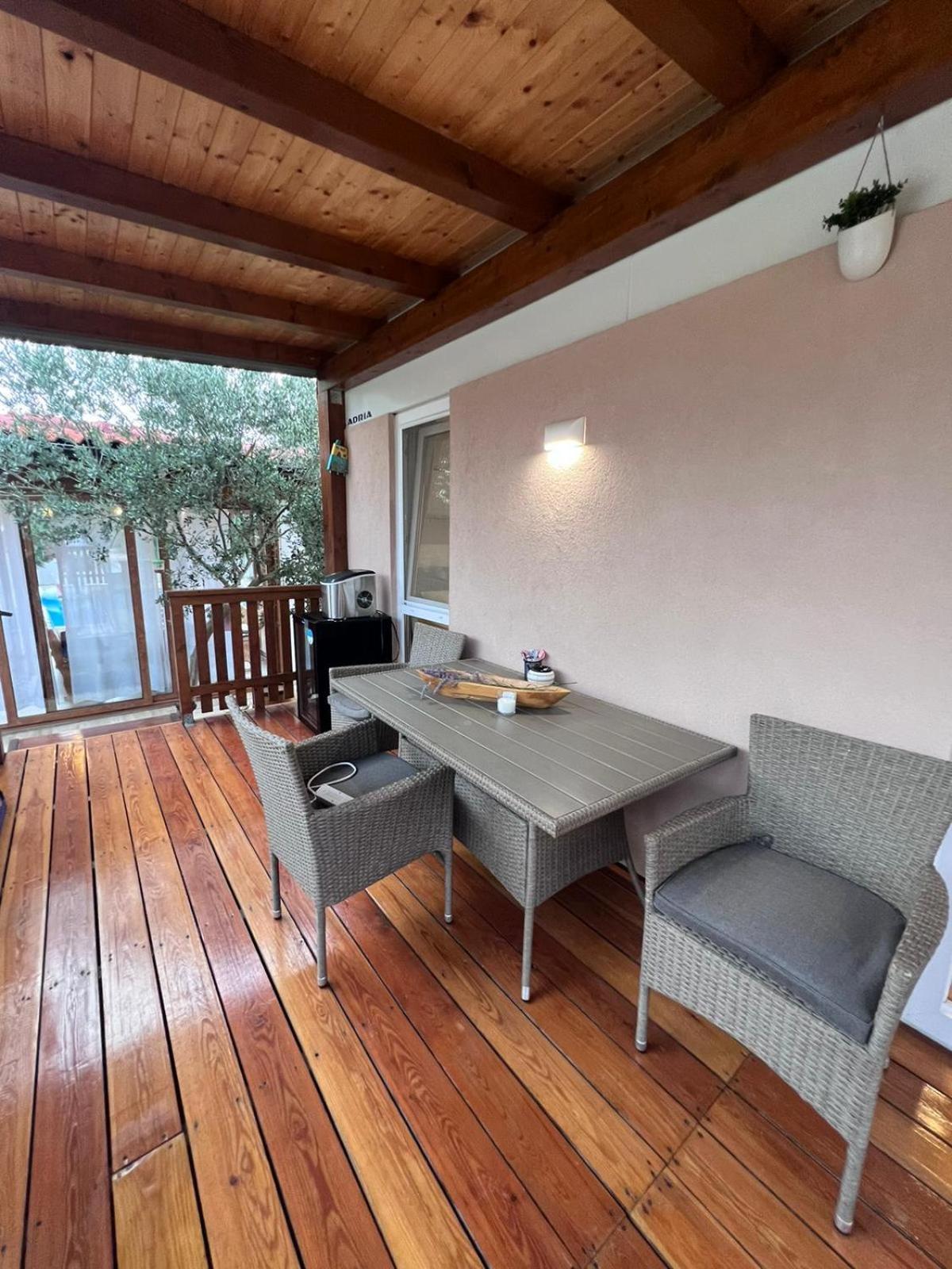 Mobile House F&L Villa Biograd Na Moru Eksteriør billede